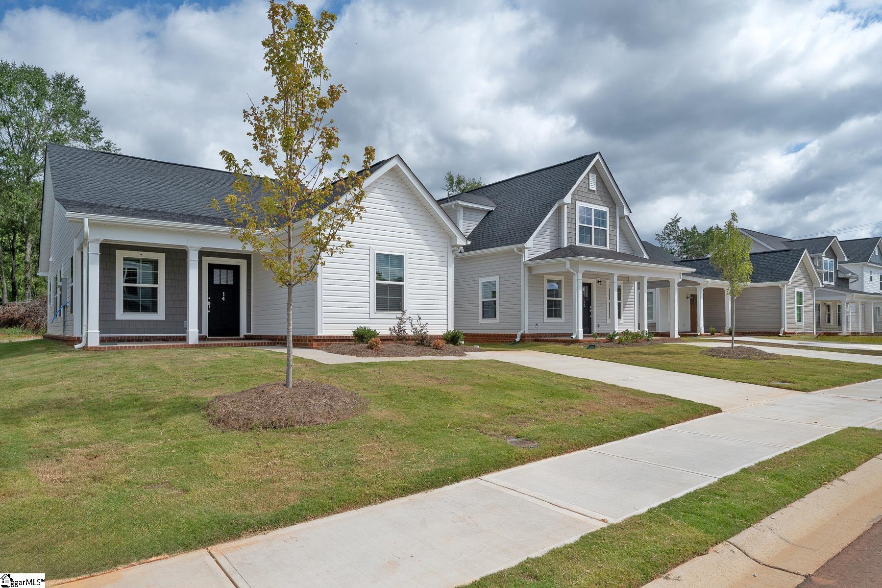 14 Thorndike Way Greenville SC 29617