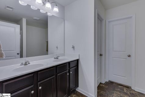 222 Golden Bear Walk Duncan SC 29334