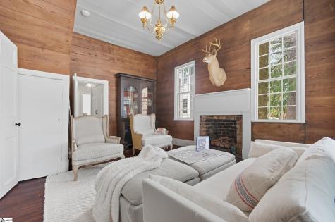 204 S Main Street Abbeville SC 29620