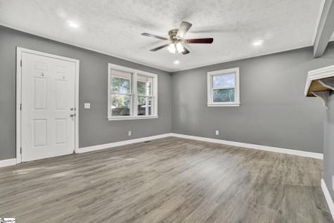 19 Stevenson Lane Greenville SC 29611