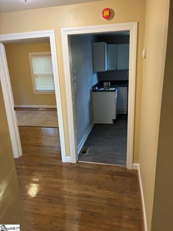 9 A Looper Street Greenville SC 29611