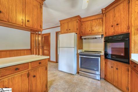 103 Pinetree Circle Spartanburg SC 29307