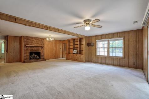 103 Pinetree Circle Spartanburg SC 29307