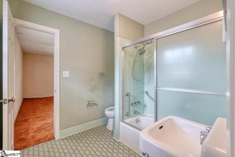 103 Pinetree Circle Spartanburg SC 29307