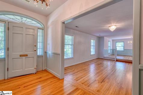 103 Pinetree Circle Spartanburg SC 29307