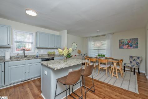 18 Fleming Street Greenville SC 29607