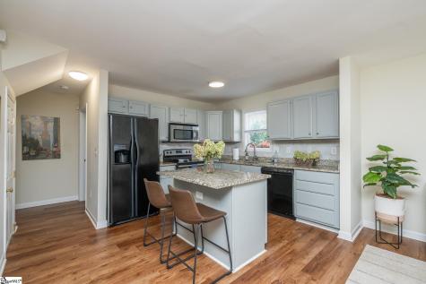 18 Fleming Street Greenville SC 29607