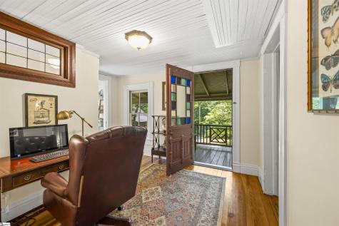 520 Esseola Street Saluda NC 28773