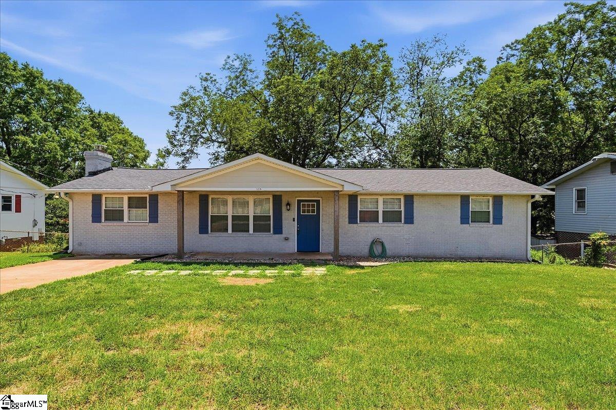 123 Monaview Circle Greenville SC 29617