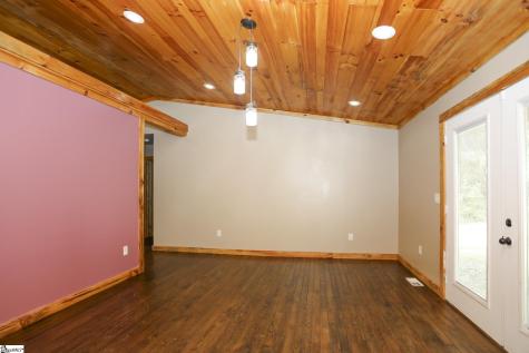 112 Aiken Street Central SC 29630