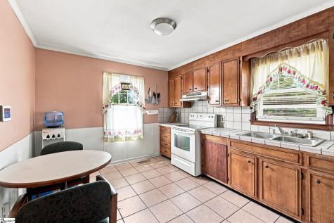 10 Arbutus Trail Greenville SC 29607