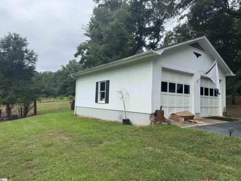 947 Midway Road Pickens SC 29671