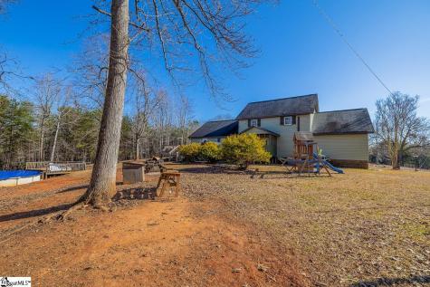 135 Cribbs Way Easley SC 29640