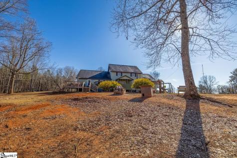 135 Cribbs Way Easley SC 29640