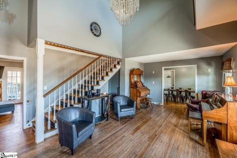 135 Cribbs Way Easley SC 29640