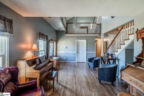 135 Cribbs Way Easley SC 29640