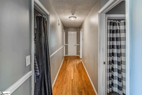 135 Cribbs Way Easley SC 29640