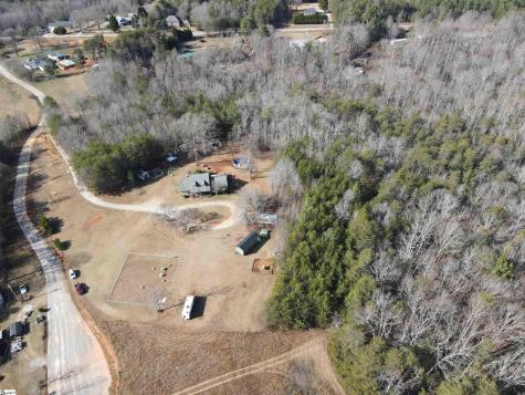 135 Cribbs Way Easley SC 29640