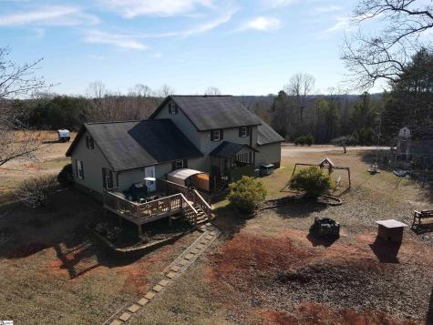 135 Cribbs Way Easley SC 29640