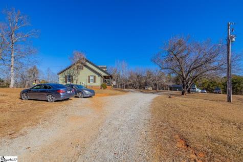 135 Cribbs Way Easley SC 29640