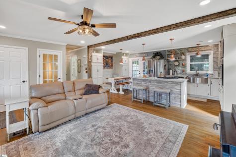 2625 Old Dobbins Bridge Road Townville SC 29689