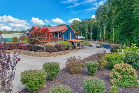 2625 Old Dobbins Bridge Road Townville SC 29689