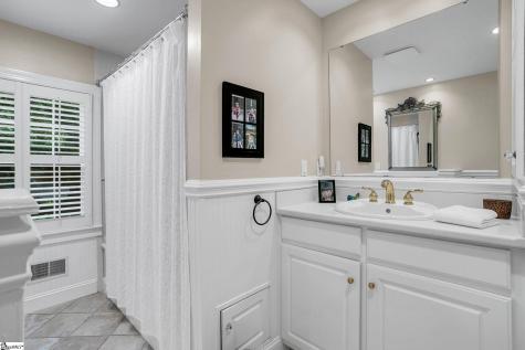 9 Barksdale Road Greenville SC 29607
