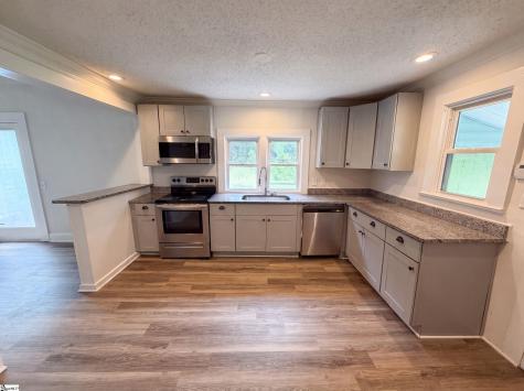 106 Old Georgia Road Pelzer SC 29669