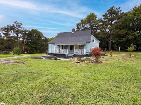 106 Old Georgia Road Pelzer SC 29669