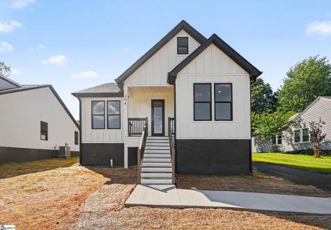 204 Liberty Drive Easley SC 29640