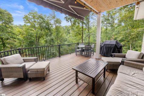 142 W. Bay View Drive Seneca SC 29672