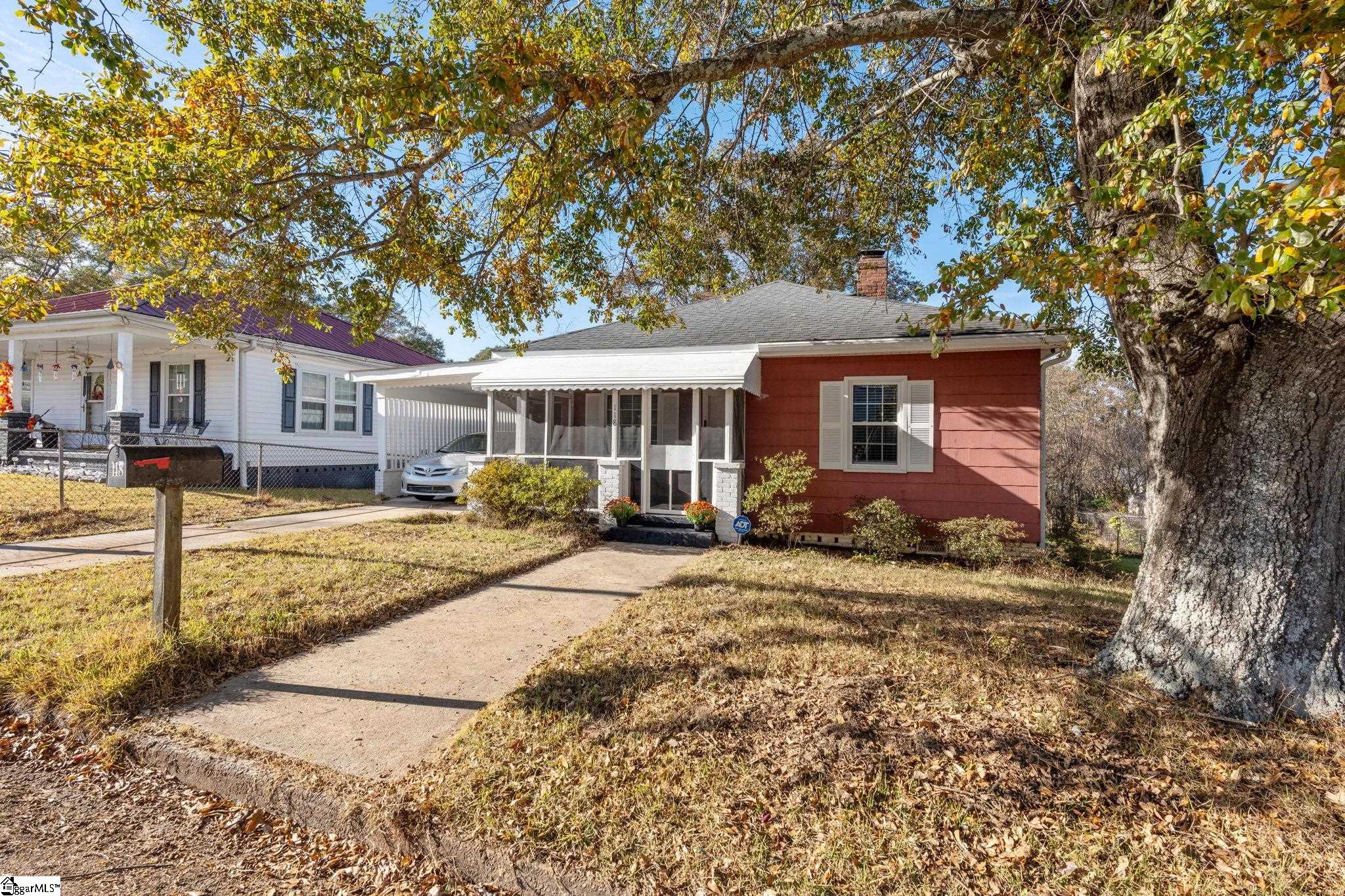 118 Park Street Easley SC 29640