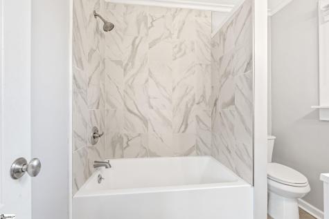 118 Park Street Easley SC 29640