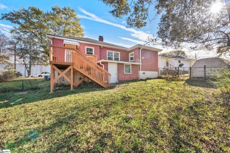 118 Park Street Easley SC 29640