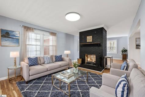 118 Park Street Easley SC 29640