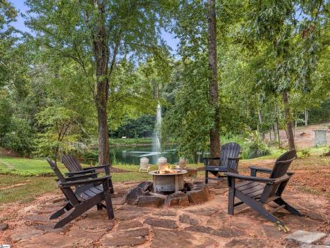 1215 Roe Ford Road Greenville SC 29617