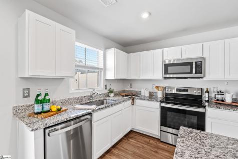 512 Hampton Townes Drive Greenville SC 29617