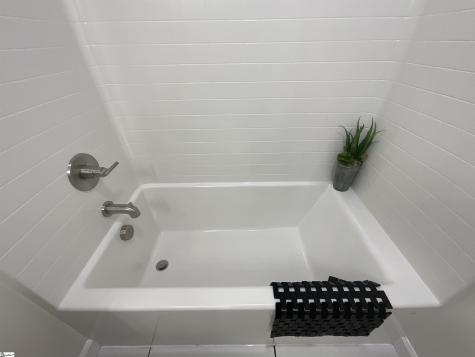 15 Orlando Avenue Greenville SC 29609
