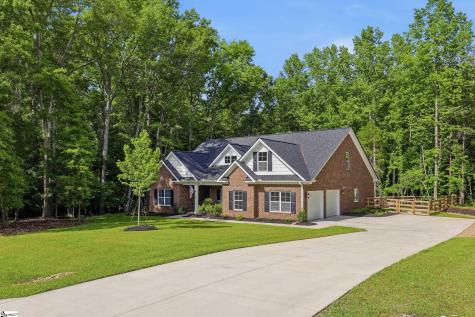 218 Adair Place Laurens SC 29630