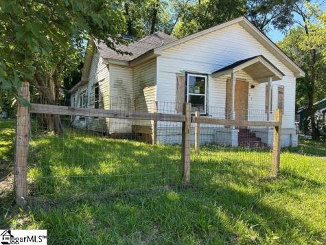 922 N Logan Street Gaffney SC 29341