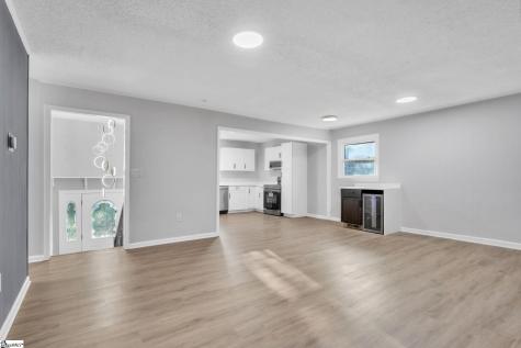 319 Catawba Circle Seneca SC 29672
