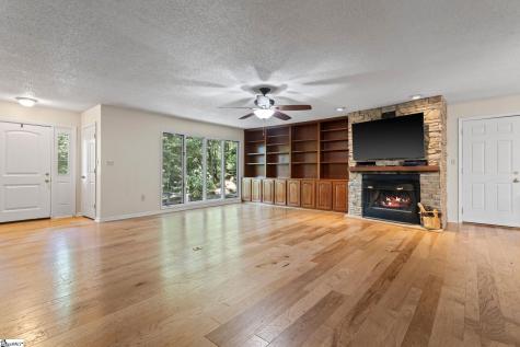 56 Cardinal Circle Tryon NC 28782