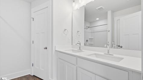 44 Shoemaker Road Greenville SC 29617