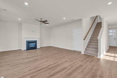 2020 Halton Oaks Drive Spartanburg SC 29303