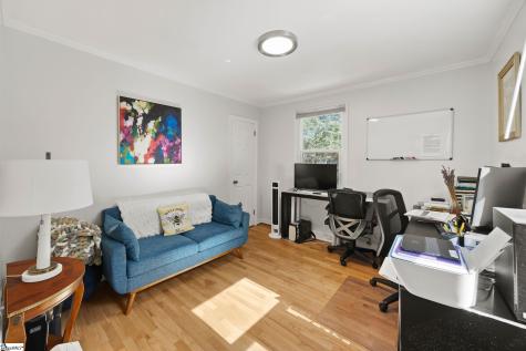 8 Linda Lane Greenville SC 29617