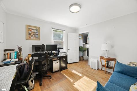 8 Linda Lane Greenville SC 29617