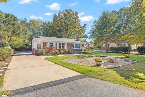 8 Linda Lane Greenville SC 29617