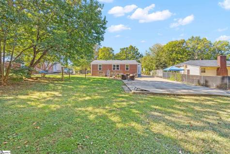 8 Linda Lane Greenville SC 29617