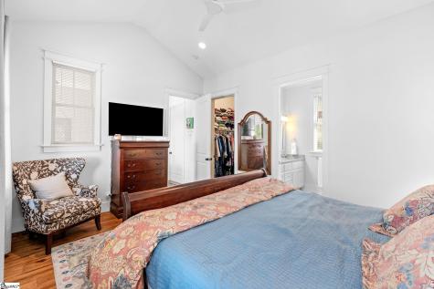 17 Hollingsworth Drive Greenville SC 29607