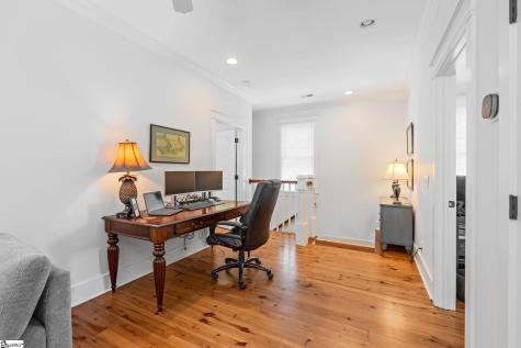 17 Hollingsworth Drive Greenville SC 29607